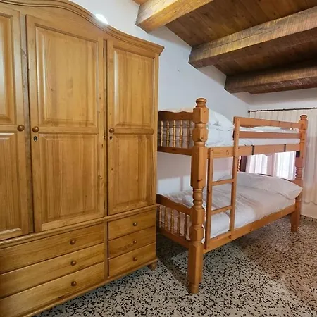 Vandrerhjem Albergue La Cuba *