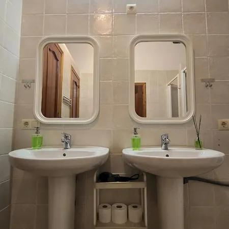 Vandrerhjem Albergue La Cuba *