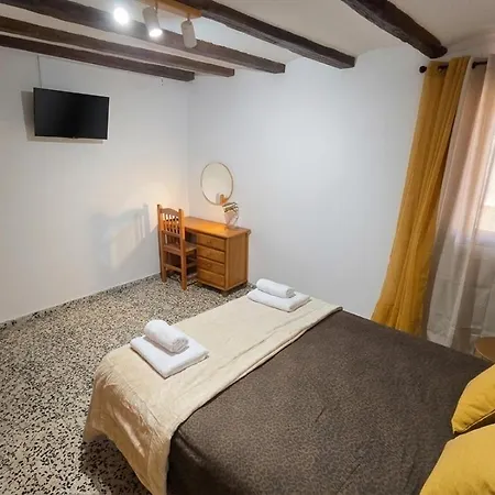Albergue La Cuba * La Cuba
